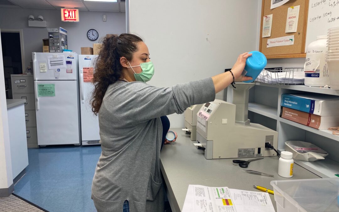 Chicago’s CommunityHealth providing care, medicine for free